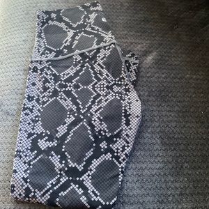 Lululemon leggings